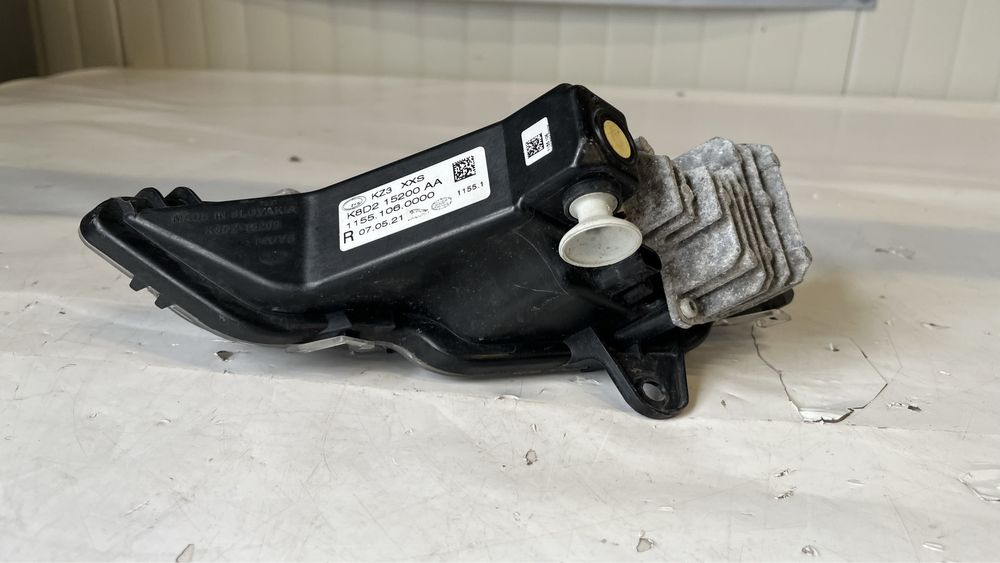 Ляв и десен халоген Range Rover Evoque 2 L551