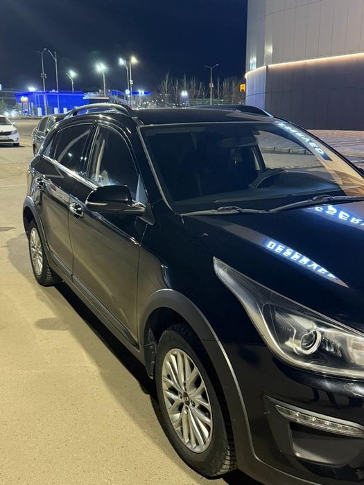 Продам автомобиль кроссовер