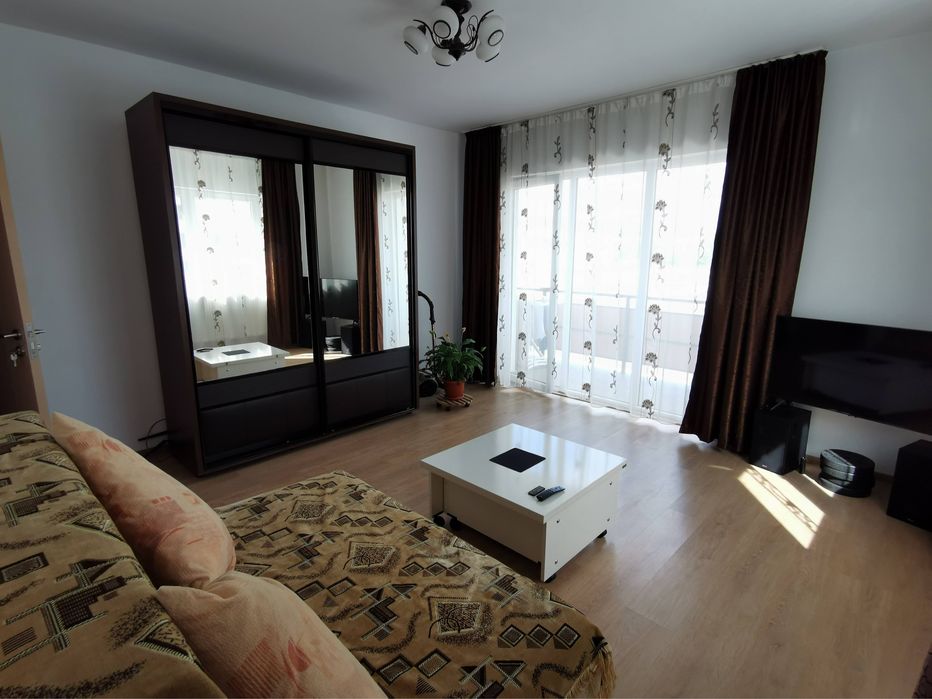 Inchiriez apartament Untold