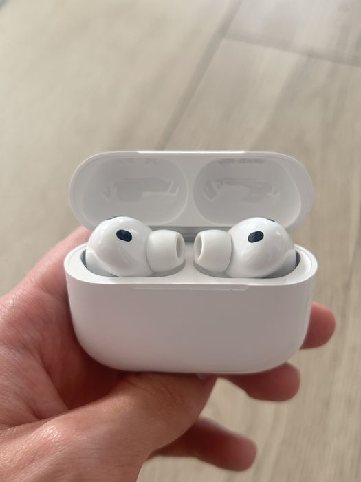 Airpods Pro 3 Stare Bună (cu anulare zgomot)