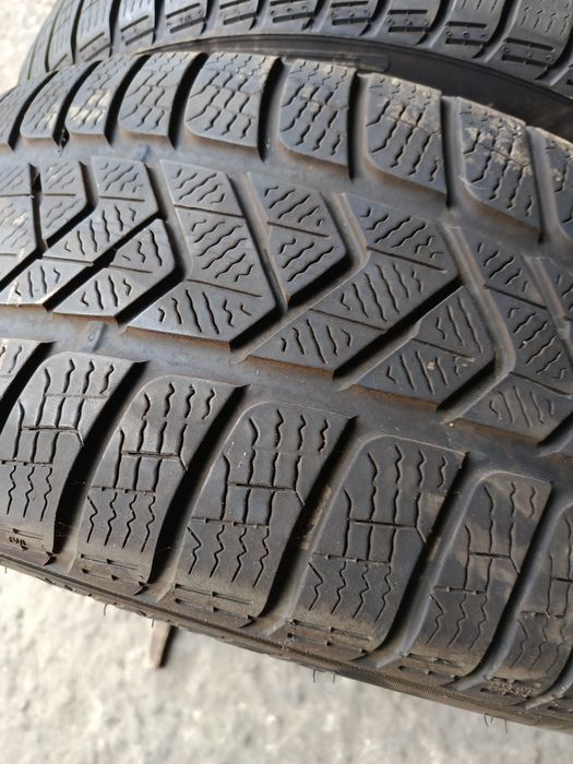 Зимни гуми -20цола-245/40-1бр.-50€-"PIRELI"