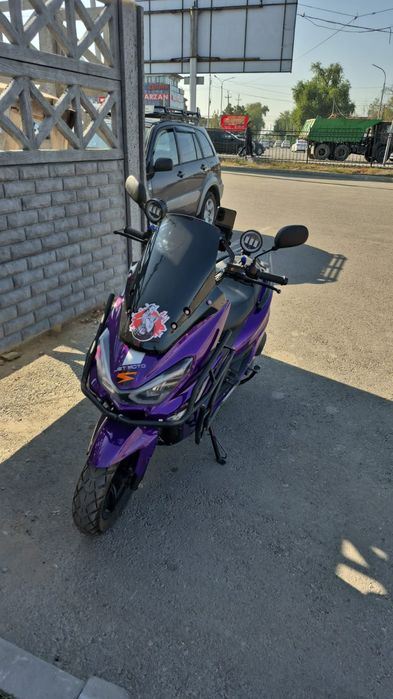 Мопед скутер 150 куб