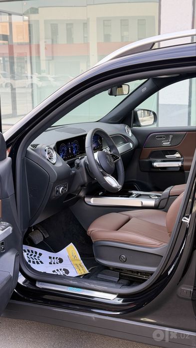 Mersedes Benz EQB 2025