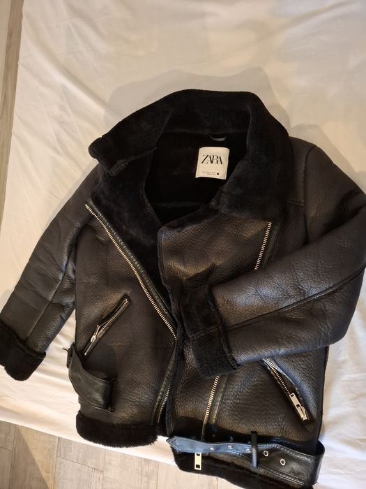 150 LEI !!!COJOC ZARA  masura S
