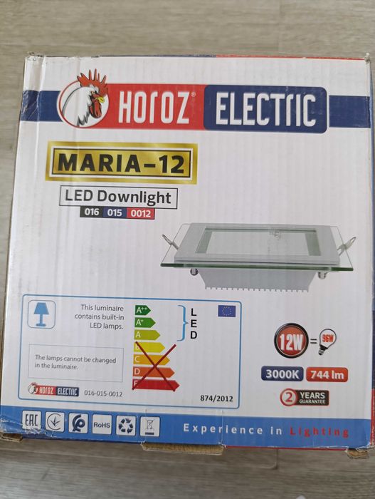 Продам потолочные лед-светильники,4 шт,новые,недорого