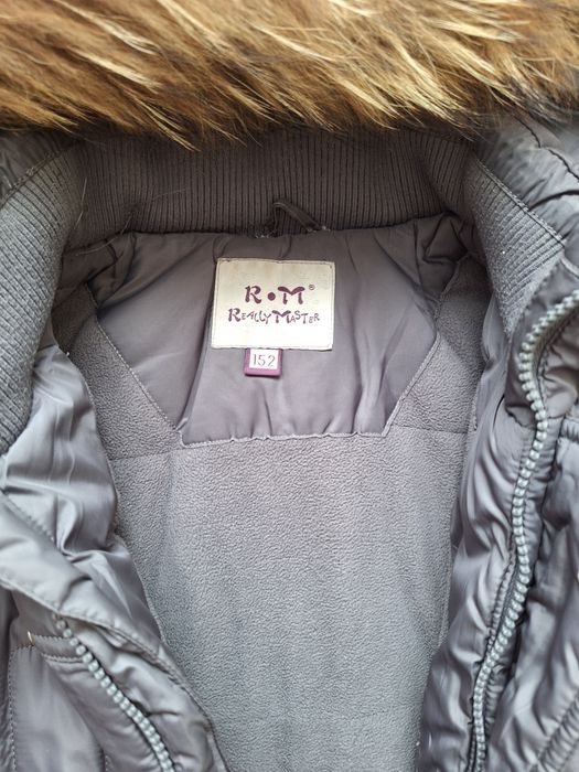 Продам детскую зимнюю куртку