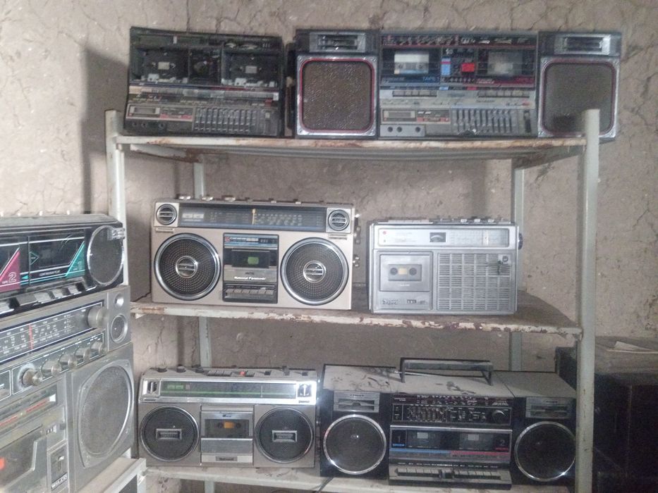 Продам  магнитолы