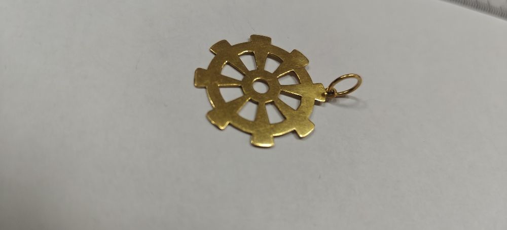 Medalion simbol budist Dharmachakra 3.93gr 22k(r)