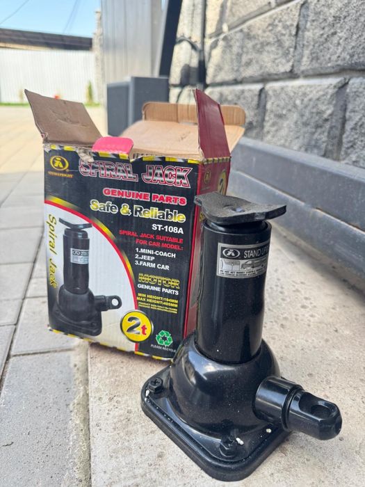 Продам новый дамкрат от джипа