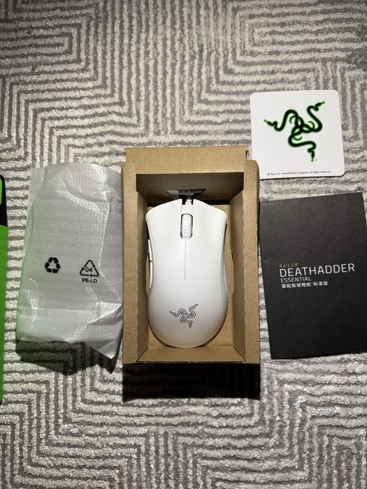 Razer death adder essential white