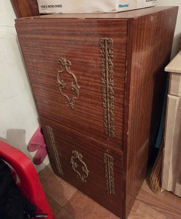 Шкаф отдам даром