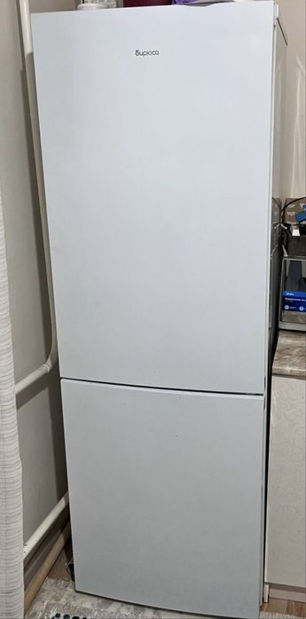 Холодильник Бирюса