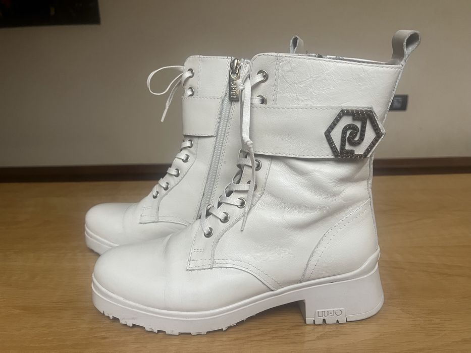 Liu jo естествена кожа