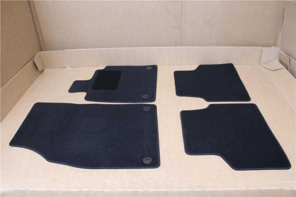 Мокетни стелки нови оригинални VW ID 3