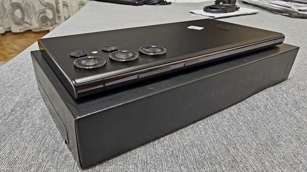 Samsung S23 Ultra 12/ 512 Gb