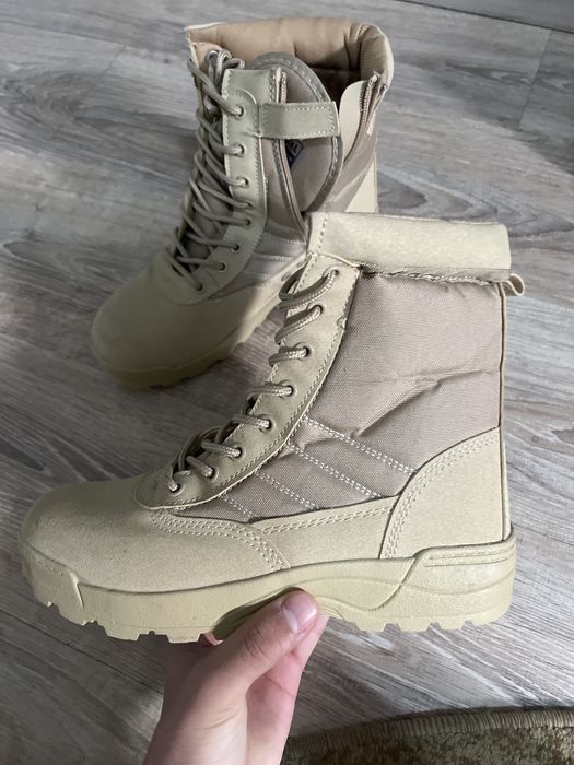 Продается берцы срочно!!