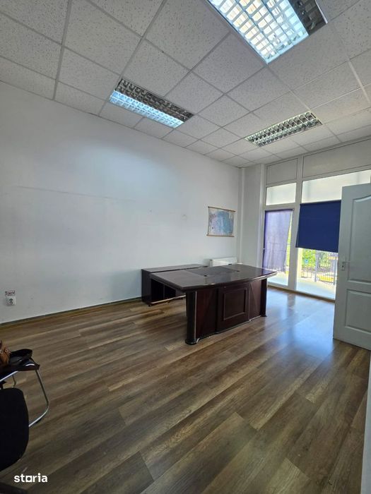 Spatiu Comercial,