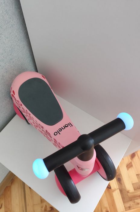 Играчка за яздене Lionelo Sammy