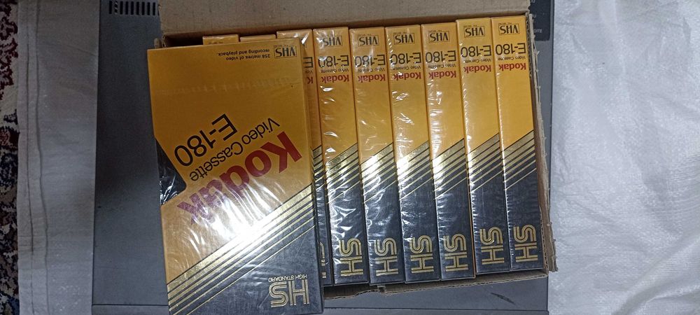 Видеокассеты VHS