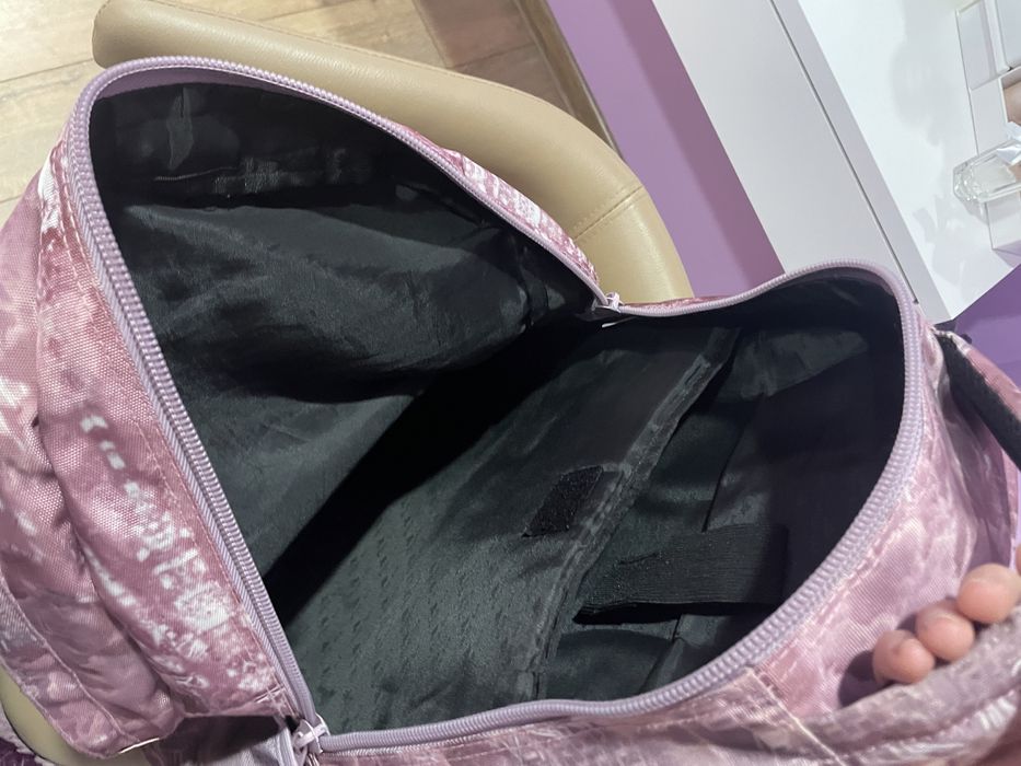 Чисто нова раница