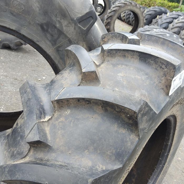 Cauciucuri 14.9-24 (380/85R24) Universal Anvelope Fendt New Holland