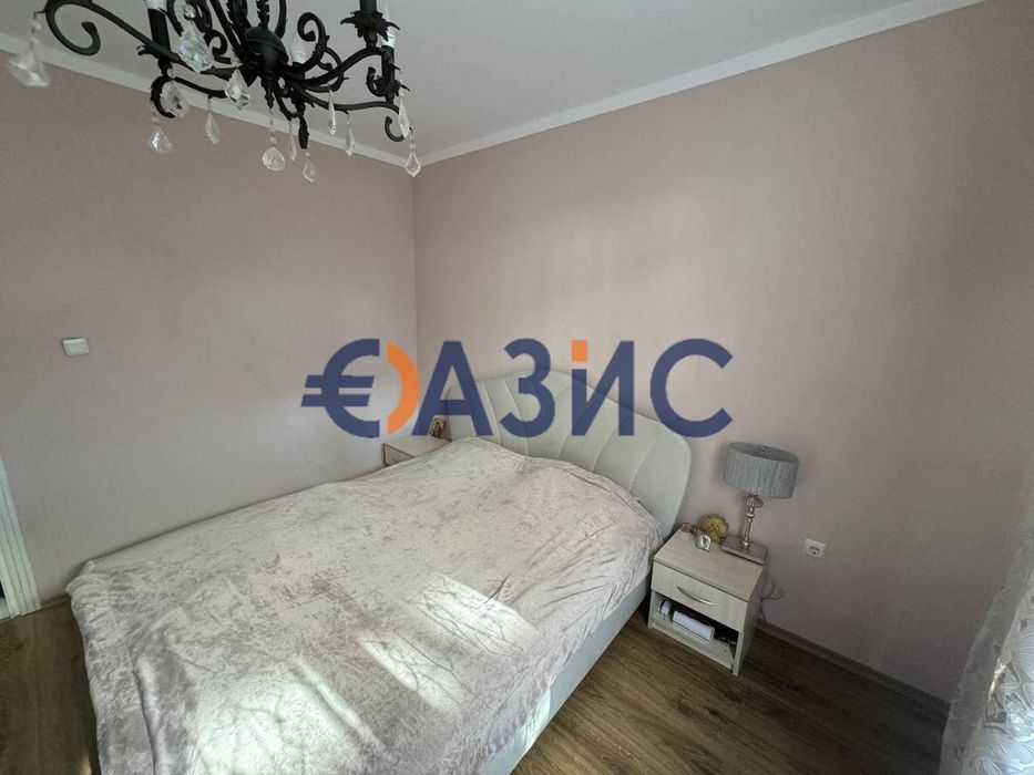 Продава се Двустаен апартамент в к.к. Слънчев бряг - 64 кв.м за 1110 €/кв.м - Снимка #9