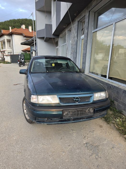 Opel Vectra A на части