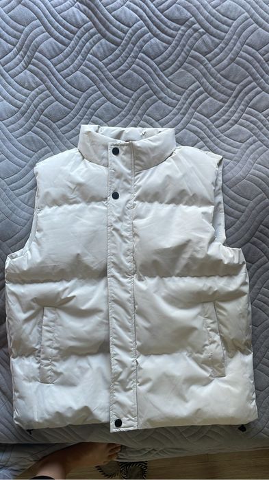 Безрукавка куртка