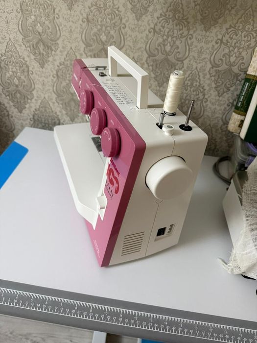 Janome 1522PG Anniversary Edition