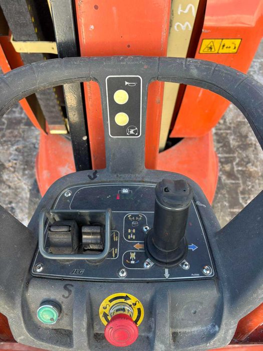 Ножична вишка (едномачтова) JLG Toucan 10E