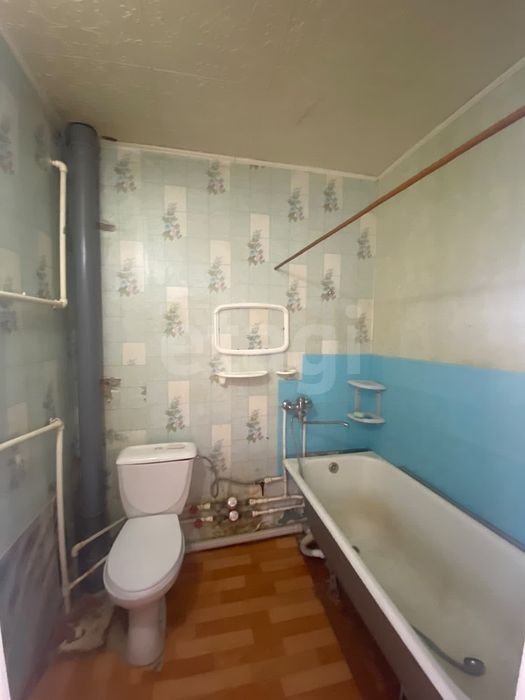 Продам 1 ком.квартиру в 8 микрорайоне