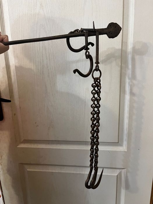 Стар кантар с топуз