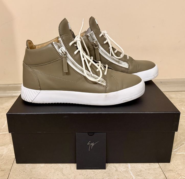 Кецове Giuseppe Zanotti