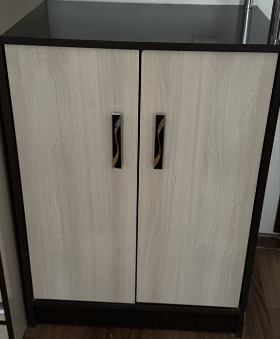 Шкаф с этажеркой