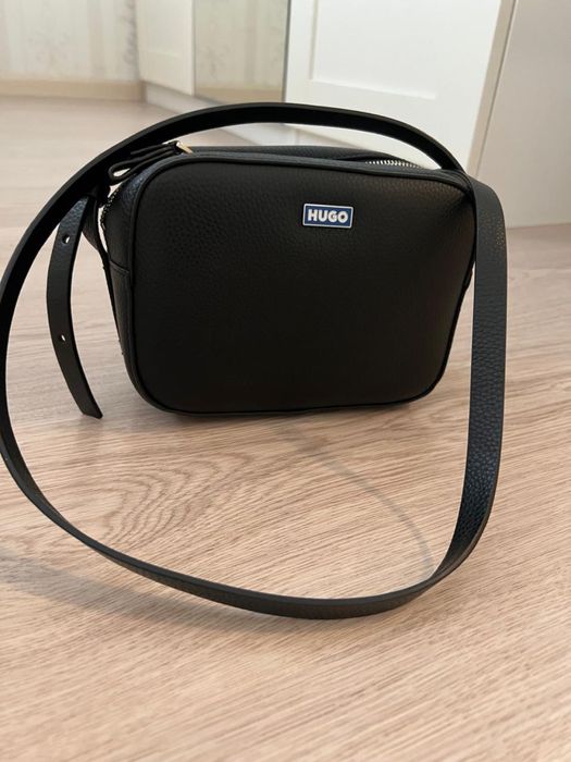 Чанта Hugo Blue