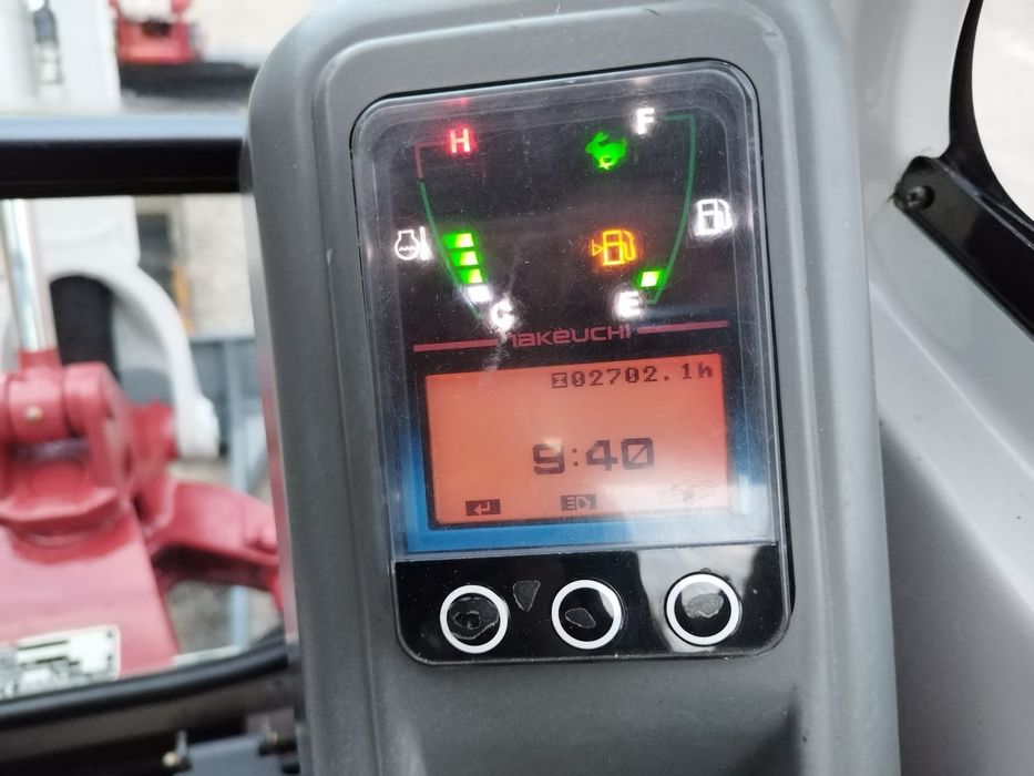 De Vânzare takeuchi tb 216