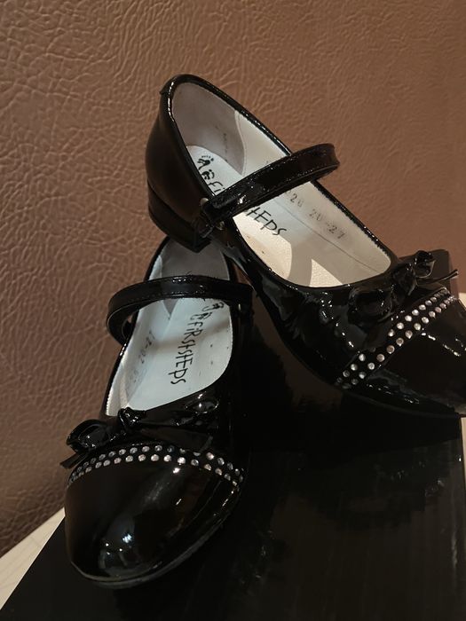 Туфли чёрные для девочки