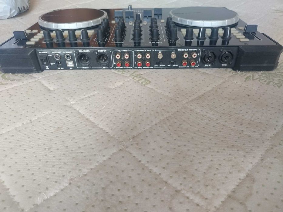 DJ контролер конзола American audio vms-5