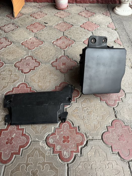 Продам воздушный короб на Бмв Е46 2.5