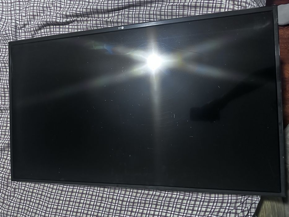 Телевизор LG 43” 2020 г.в.