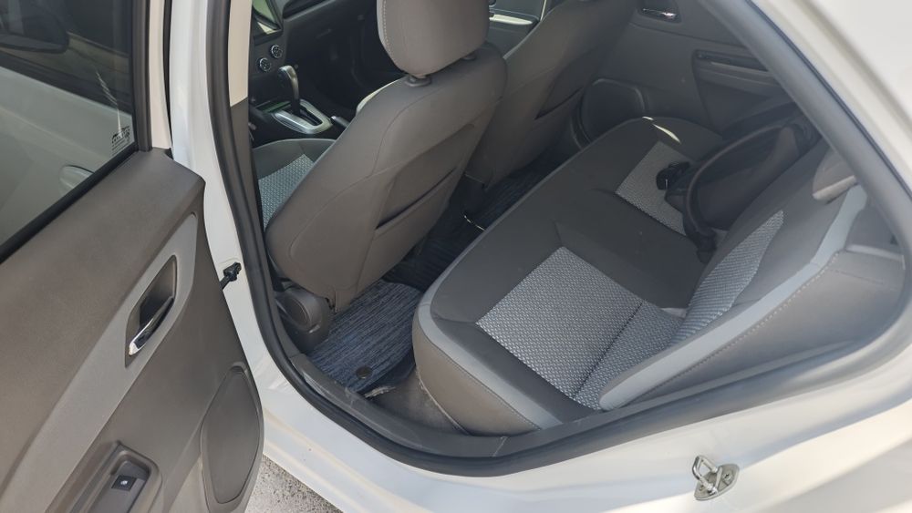Chevrolet Cobalt sotiladi