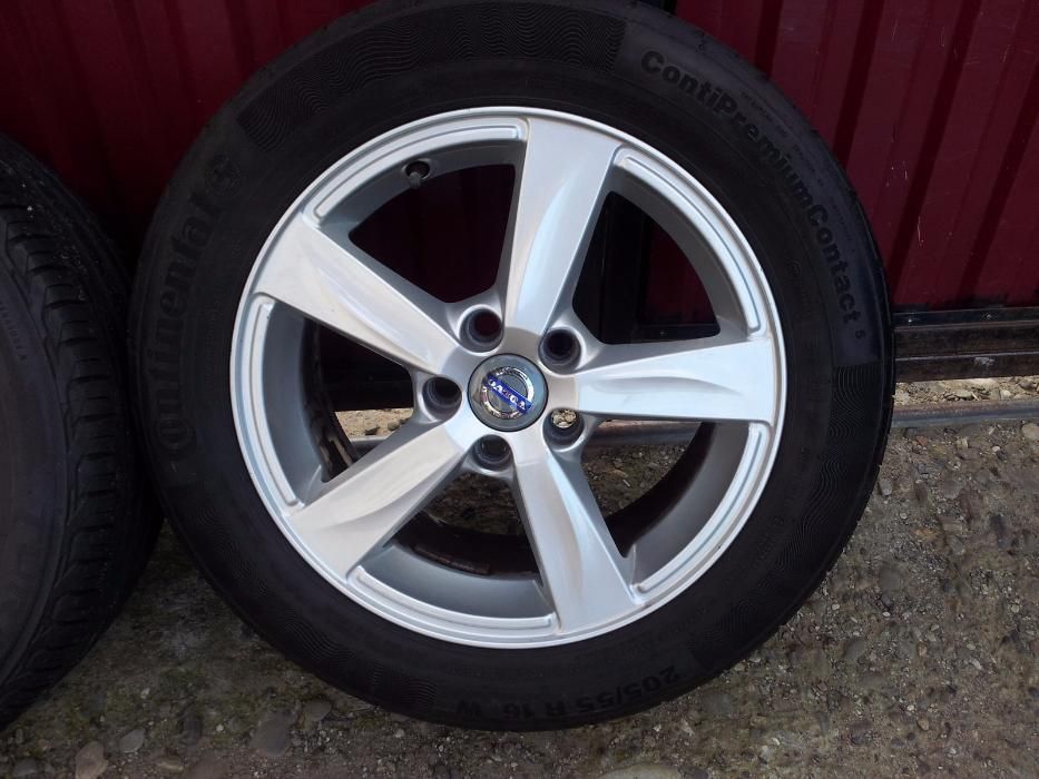 Jante VOLVO V40II S60II V60 S80II V70 C30 S40II V50 C70II R16 Matres