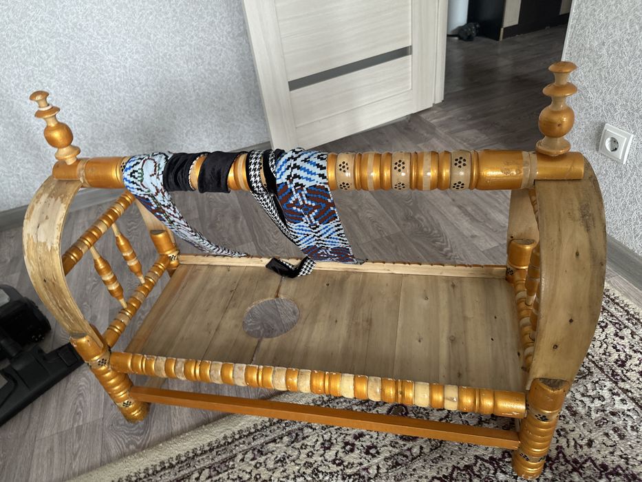 Продам бесик продам