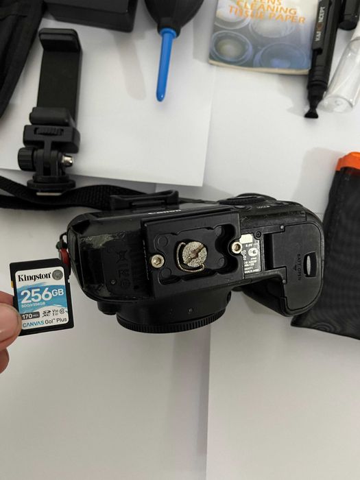 Canon 6D mark I 100.126 cadre și obiective/accesorii diverse