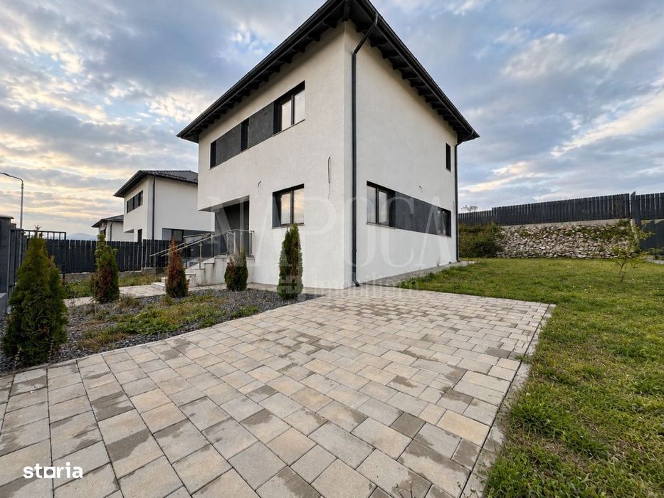 Casa 4 camere de vanzare in Chinteni