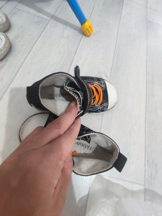 Обувь 23-25 размер