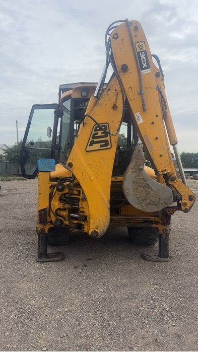 Продам три в одном JCB
