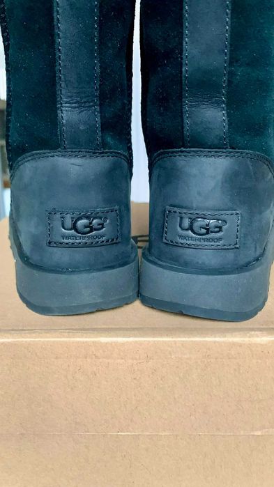 Ghete UGG noi 38