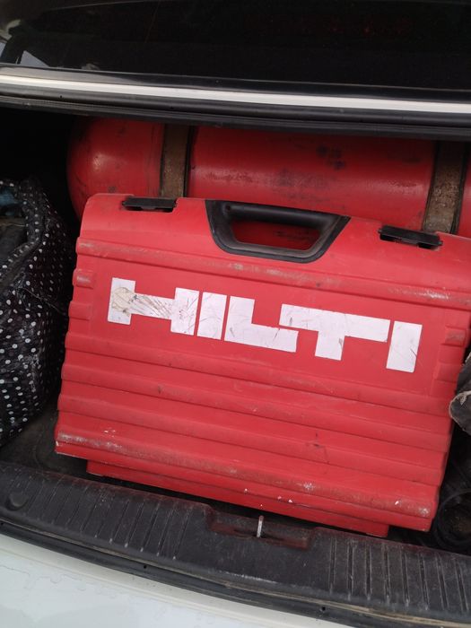 Otboynik HILTI AVR 700