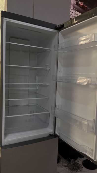 Холодильник Haier C2F537CMSG